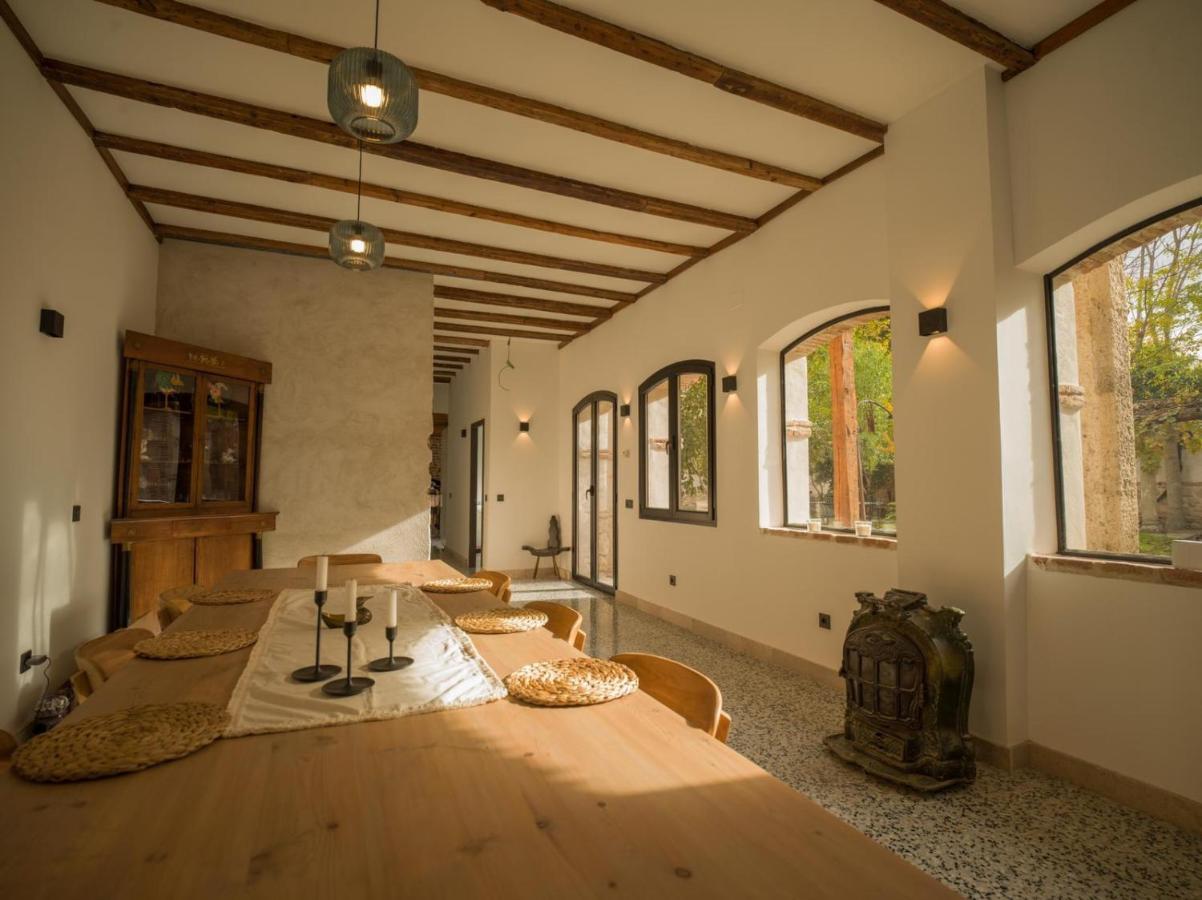 Casa De Los Mendoza - Casa Solariega En El Casco Historico アルカラ・デ・エナレス エクステリア 写真