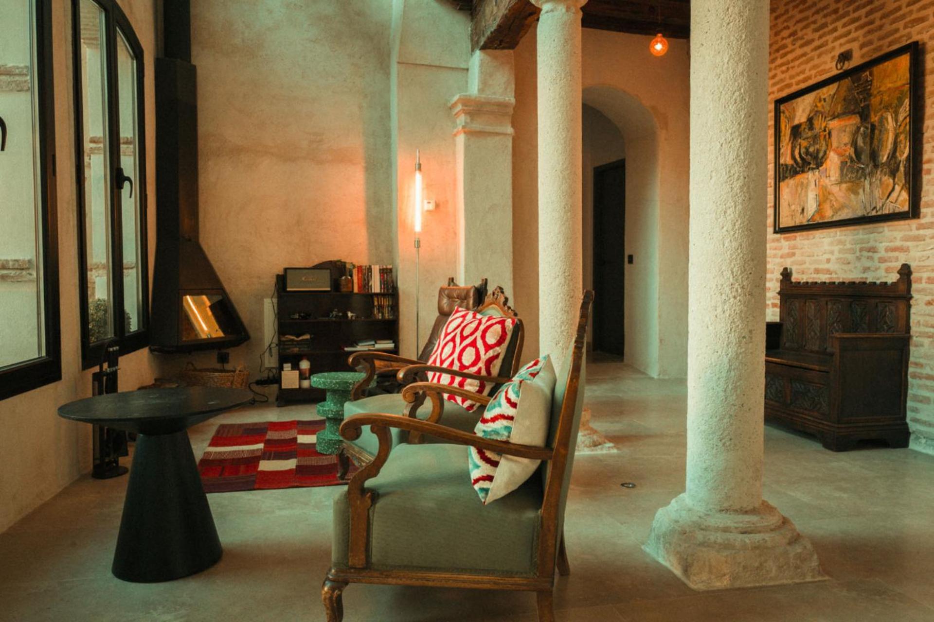 Casa De Los Mendoza - Casa Solariega En El Casco Historico アルカラ・デ・エナレス エクステリア 写真